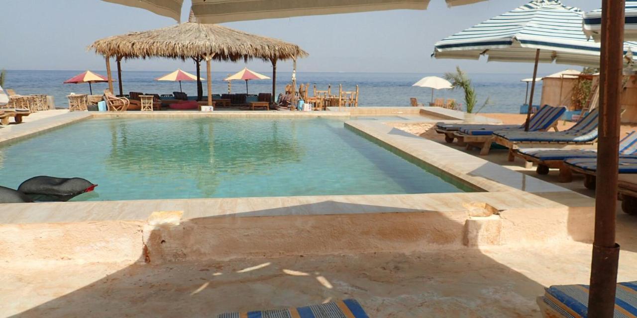 Hotel Bedouin Star Taba Esterno foto