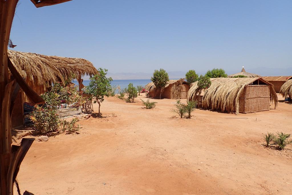 Hotel Bedouin Star Taba Esterno foto