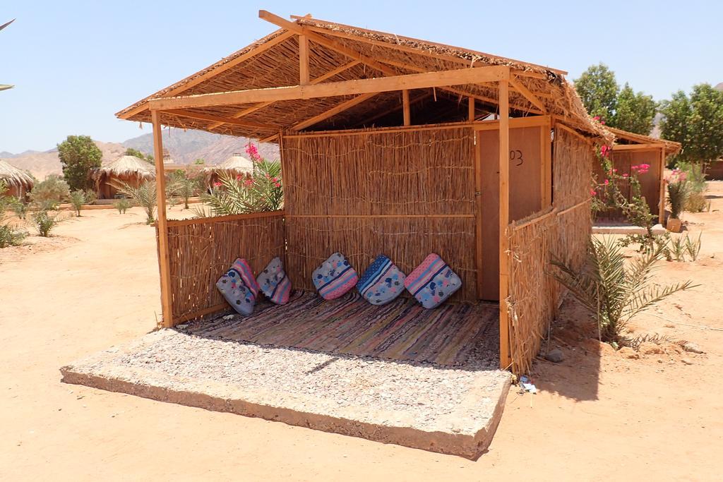 Hotel Bedouin Star Taba Esterno foto