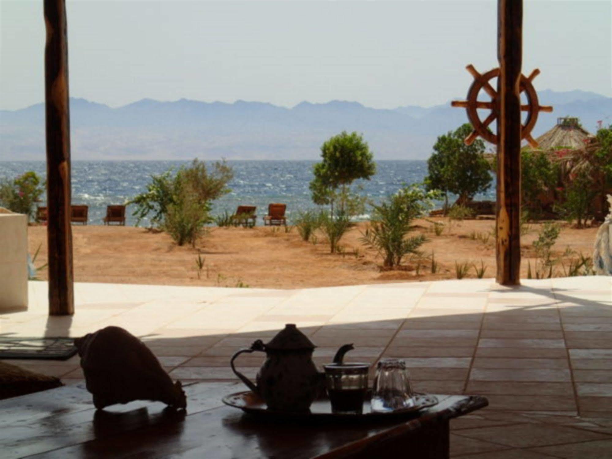 Hotel Bedouin Star Taba Esterno foto